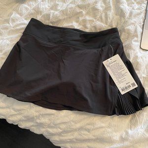 LULULEMON SKORT